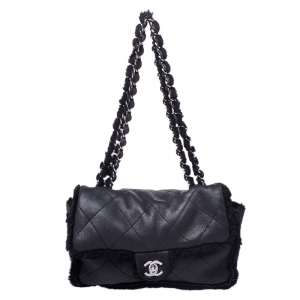 مملوكة مسبقًا Chanel Black Leather and Fur Small Classic Single Flap Bag
