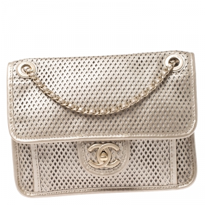 مملوكة مسبقًا Chanel Beige Perforated Leather Up in The Air Flap Bag
