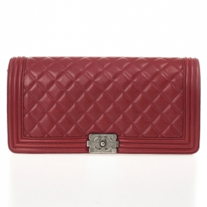 Pre Owned Chanel Boy Flap Clutch Bag