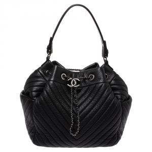 Pre Owned Chanel Black Chevron Leather Gabrielle Bucket Bag