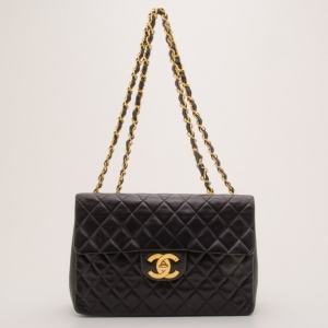 Pre Owned Chanel Vintage Black Lambskin Jumbo Flap Bag