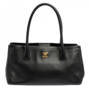Pre Owned Chanel Black Leather Small Cerf Executive Tote