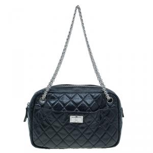 Pre Owned Chanel Black Quilted Crackled Leather Medium Reissue Camera Bag