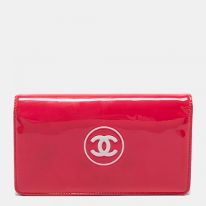 Chanel Pink Patent Leather CC Bifold Long Wallet