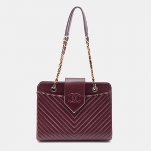 Pre Owned Chanel Burgundy Chevron Quilted Leather Collar and Tie Flap Bag