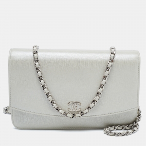 Pre Owned Chanel Pearl White Caviar Leather Sevruga Wallet on Chain