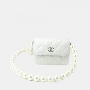 Chanel White Leather Artificial Pearl CC Clutch Flap Bag