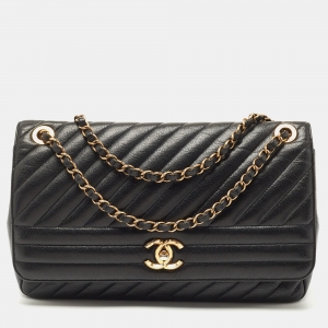 Chanel Black Diagonal Quilted Leather CC Flap Bag