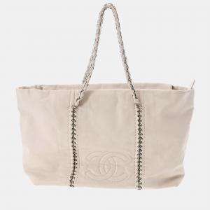 Chanel White Calf Leather CC Tote