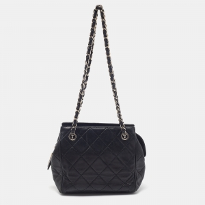 Chanel Black Quilted Leather Vintage Chain Shoulder Bag