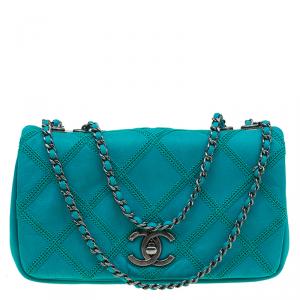 Pre Owned Chanel Green Diamond Stitch Leather Mini Flap Bag