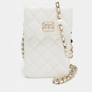 Pre Owned Chanel White Quilted Leather CC Pearl Phone Case Crossbody Bag