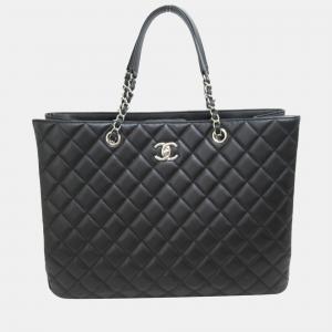 Chanel Black CC Quilted Leather Chain Tote Bag