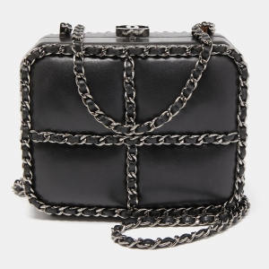 Chanel Black Leather Chain Me Box Chain Clutch