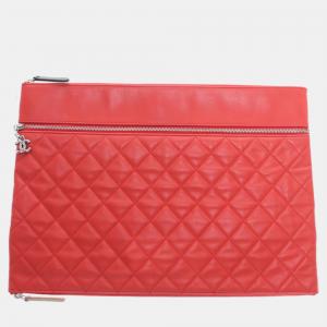 Pre Owned Chanel Red Leather Clutch Large