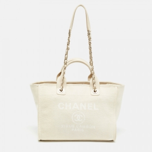 مملوكة مسبقًا Chanel Cream Canvas Small Deauville Tote