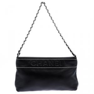مملوكة مسبقًا Chanel Black Leather LAX Pochette Bag