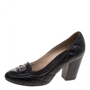 مملوكة مسبقًا Chanel Black Quilted Leather CC Loafer Pumps Size 38