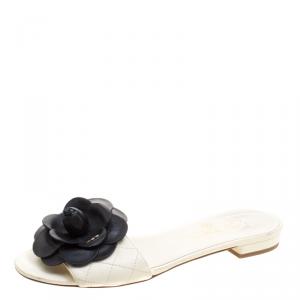 Chanel Cream Quilted Leather Camellia Embellished Flat Slides Size 38