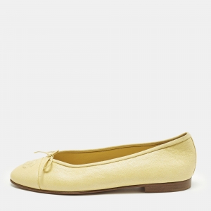 مملوكة مسبقًا Chanel CC Size 40 Yellow Leather Bow Cap Toe Ballet Flats
