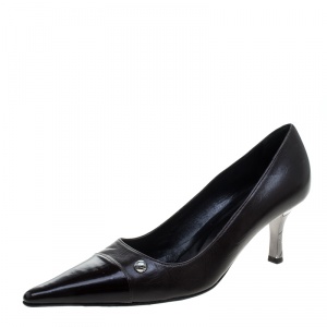 Pre Owned Chanel Brown Leather Cap Toe Pointed Pumps Size 39.5