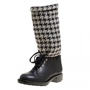 Chanel Black/Off White Leather and Tweed Lace Up Chain Detail Boots Size 36.5