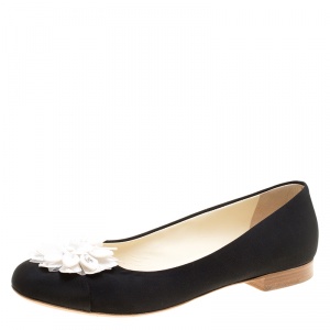 Pre Owned Chanel Black Fabric CC Camellia Embellished Ballet Flats Size 38