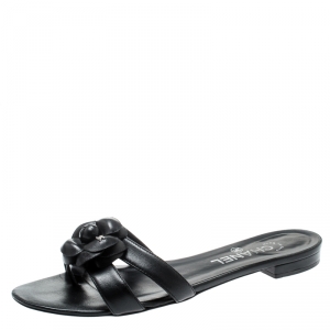 Pre Owned Chanel Black Leather Camellia Embellished CC Thong Flat Slides Size 39