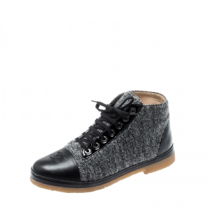 Chanel Grey/Black Wool Fabric And Leather CC Ankle Boots Size 37.5