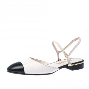 Chanel Off White/Black Leather CC Cap Toe Ankle Strap Sandals Size 38