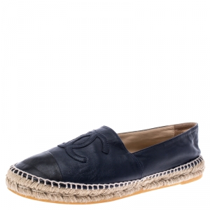 Pre Owned Chanel Black Leather CC Cap Toe Espadrilles Loafers Size 42