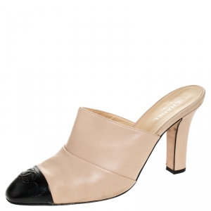 Chanel Beige/Black Leather Cap Toe Mules Size 40