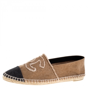 Pre Owned Chanel Beige/Black Canvas CC Logo Espadrilles Size 38