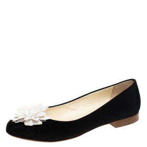Pre Owned Chanel Black Fabric White Flower Embellished CC Cap Toe Ballet Flats Size 38