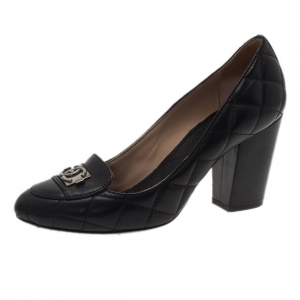 Pre Owned Chanel Black Quilted Leather CC Pumps Size 38