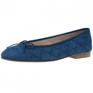 Pre Owned Chanel Blue Quilted Suede CC Ballet Flats Size 38