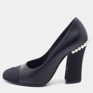 Pre Owned Chanel Black Leather and Fabric CC Cap Toe Pearl Embellished Block Heel Pumps Size 36.5