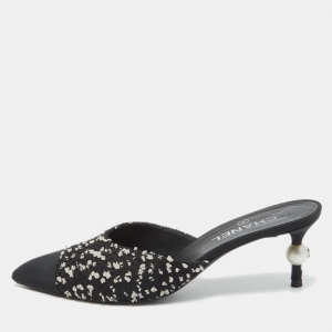 Chanel Black/White Tweed and Canvas Cap Toe CC Pearl Heel Mules Size 40