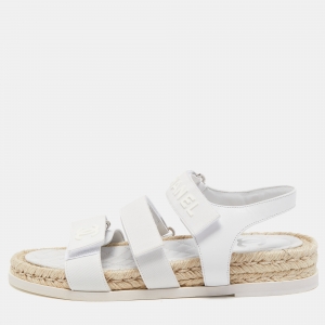 مملوكة مسبقًا Chanel White Leather Ankle Strap Espadrille Sandals Size 38