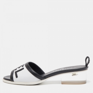 Chanel White/Black Leather Logo Slide Sandals Size 36.5