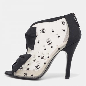 Chanel Black/Beige Canvas and Mesh CC Ankle Boots Size 39