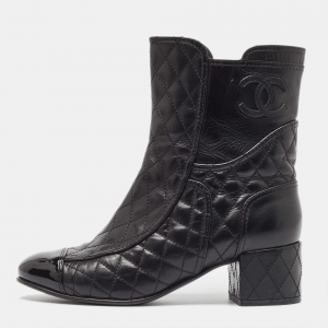 Chanel Black Quilted Leather and Patent Cap Toe CC Ankle Booties Size 38.5