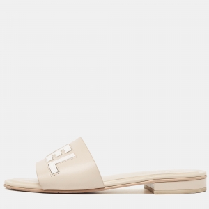 Pre Owned Chanel Cream Leather Logo Flat Slides Size 38.5