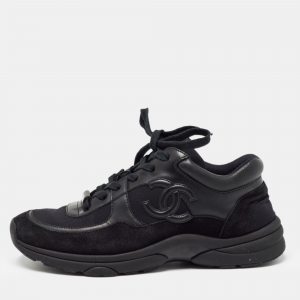 Pre Owned Chanel Black Suede, Nylon and Leather CC Low Top Sneakers Size 38