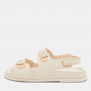 Pre Owned Chanel Pink Rubber CC Dad Sandals Size 42