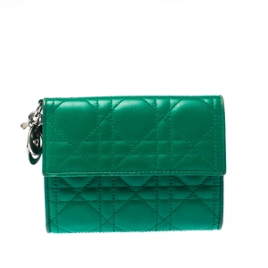 Pre Owned Dior Green Leather Compact Wallet
