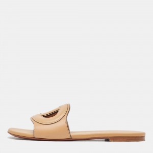 مملوكة مسبقًا Dior Beige Leather D-club Slide Flats Size 36