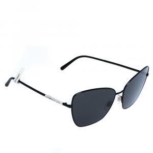 مملوكة مسبقًا Dolce & Gabbana Black/Grey DG2208 Sunglasses