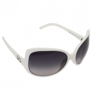 مملوكة مسبقًا Dolce and Gabbana White Oversized Square Sunglasses