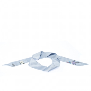 مملوكة مسبقًا Fendi Blue Silk Jacquard Bamboline Artico Bandeau Scarf
